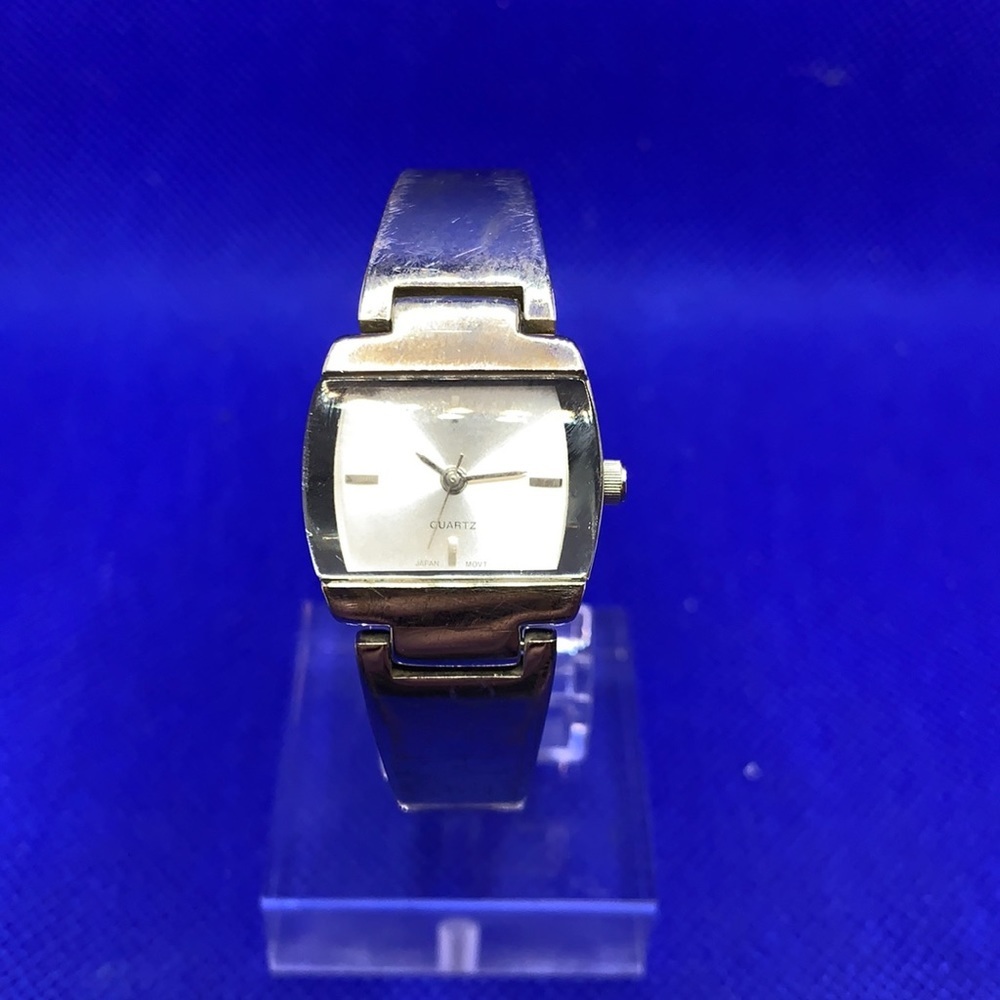 Ladies Silver Watch With Silver Bracelet